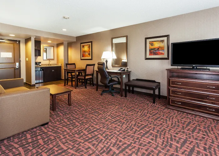 Holiday Inn Express Hotel & Suites Cheyenne By Ihg